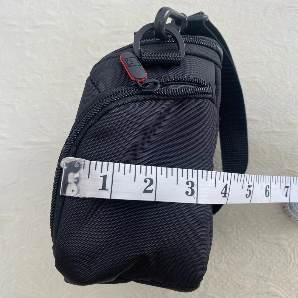 Case Logic Black Padded Compact system/hybrid Camera Bag DCB304 NWT